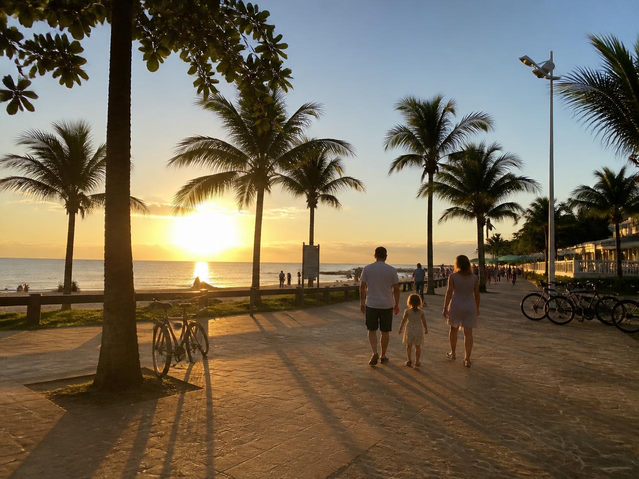 Pôr do sol na orla